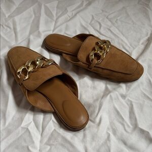 Elegant Tan Slip-On Loafers with Gold Chain